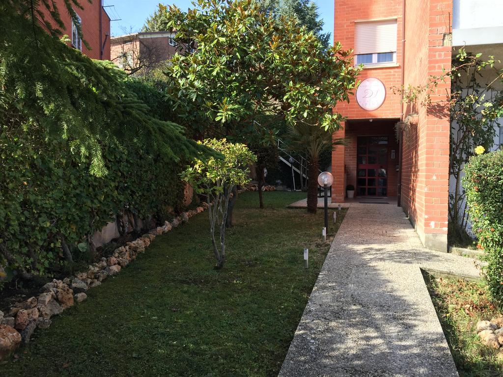 Dimora Spina Hotel Ferrazzano ภายนอก รูปภาพ